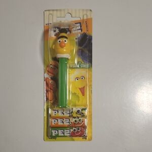 Sesame Street Bert PEZ Dispenser - Yellow and Green Vintage Collectible